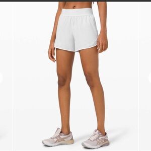 Lululemon Hotty Hot *Logo Limited Edition 4”